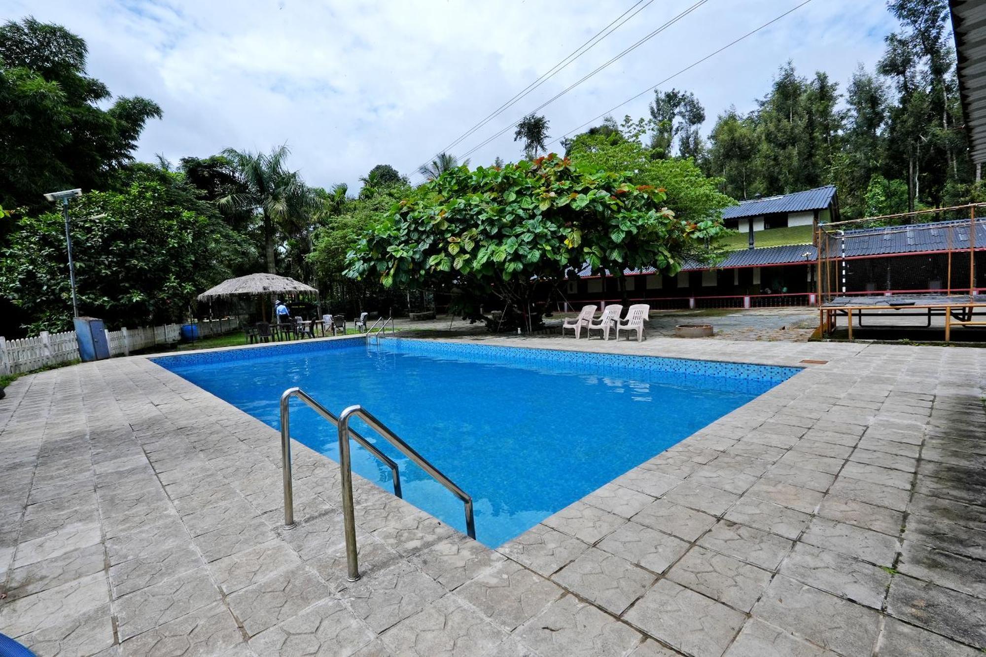 Leisure Homestay - Pool, Boating, Zipline, Home Food, Estate Chikmagalur Exterior photo